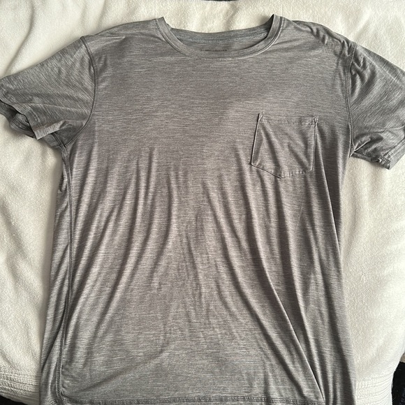 Layer8 lounge shirt - Picture 2 of 2